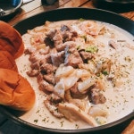 DE LUCK - 서울, 용산구, 이태원동 | 맛집검색 식신