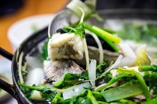 돼지식당 - 경북, 울진군, 죽변면 | 맛집검색 식신