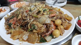 큰뼈감자탕 - 경북, 의성 | 맛집검색 식신