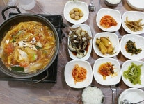 덕수식당 - 충남, 태안군 | 맛집검색 식신