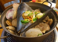 서해안조개광장 - 인천, 중구-영종도 | 맛집검색 식신