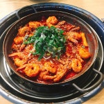 육회먹은연어 신촌점 - 서울, 서대문구, 창천동 | 맛집검색 식신