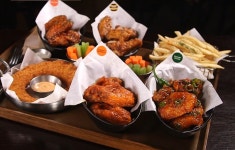 네키드윙즈 - 서울, 용산구, 이태원동 | 맛집검색 식신