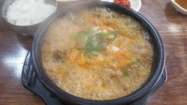 도새기왕족발보쌈&부대찌개 - 경기, 부천시 소사구, 괴안동 | 맛집검색 식신