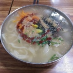 홍두깨손칼국수 - 경기, 군포시 산본 당동 | 맛집검색 식신