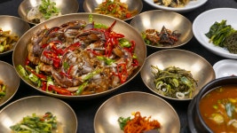 뜰이있는집 - 충북, 제천시, 신월동 | 맛집검색 식신