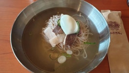 소곤면옥 - 서울 강남, 김포공항 방화 마곡지구 | 맛집검색 식신