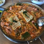 1023수제햄부대찌개 - 경기, 수원시 팔달구, 화서동 | 맛집검색 식신