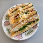 윗하우스 - 경남, 창원시 의창구, 사림동 | 맛집검색 식신