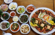 황금오리알 - 충남, 금산군 | 맛집검색 식신 황금오리알  - 충남, 금산군 | 맛집검색 식신