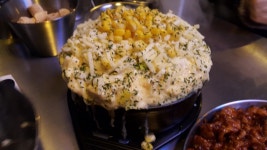 발빠닭 - 부산, 동래구 온천장 명륜 | 맛집검색 식신