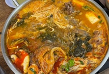 수누리 감자탕 - 경기, 수원-광교 | 맛집검색 식신