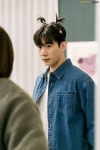 ‘행복배틀’ 헤어핀 꽂은 손우현, 알록달록 삼촌美 ‘행복배틀’ 헤어핀 꽂은 손우현, 알록달록 삼촌美  