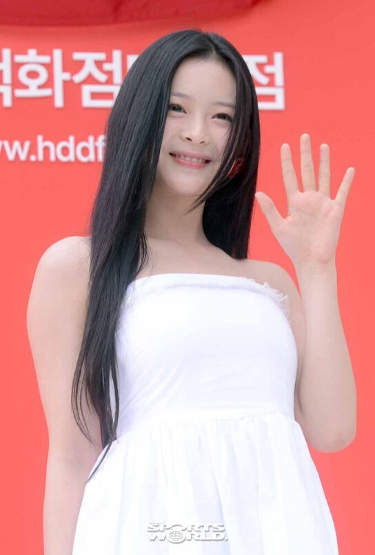 뉴진스 하니, 국내 활동 어려워지며 홍콩 컴백 무대 예정되나