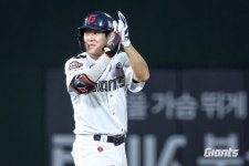 높은 집중력, 롯데가 달라졌다…1153일 만에 7연승 | 스포츠 월드 높은 집중력, 롯데가 달라졌다…1153일 만에 7연승