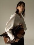 Rowe-ROWE Double twill volumed Blouse _Ivory│삼성물산 온라인몰 SSF Shop ROWE Double twill volumed Blouse _Ivory