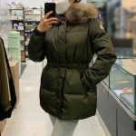 머스트잇 - [논현 더팩토리](당일) 19FW 몽클레어 FATSIALFUR 폭스퍼 다운 패딩 자켓 / 카키 (4632625 C0062 82