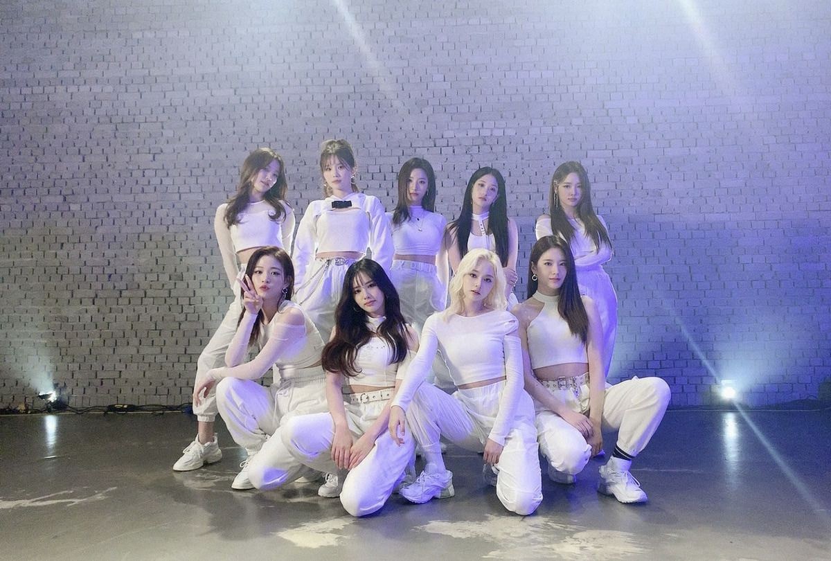 프로미스나인, 여름을 뜨겁게 달굴 Supersonic 트랙리스트 공개!