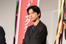 더쿠 - 영화 『킹덤』 대히트 사례 무대인사 - 야마자키 켄토, 요시자와 료, 오오사와 타카오, 사토 신스케...