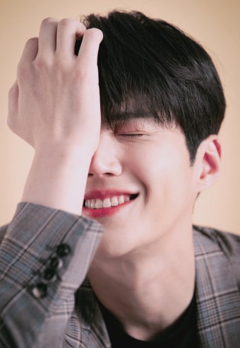 김선호 와이키키2 나는 너무 존잼인뎈ㅋㅋ - 드영배 카테고리