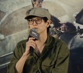 실시간 반도 gv 강동원 - 스퀘어 카테고리