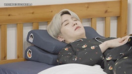 민윤기는 그냥 누워만 있어도 왤케 좋지ㅋㅋ - 방탄소년단(BTS) 카테고리
