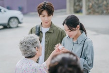 갯차 뉴스틸 무로고 무크롭 - 김선호 카테고리