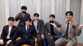티모닝❤️ - 롤-T1 카테고리