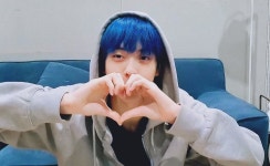 모먼트 보자마자 노래 듣는중 - 수빈(TXT) 카테고리