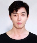 눈만 보고 누군지 맞춰보자.jpg - 스퀘어 카테고리