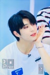 성윤 프리뷰 2 - 골든차일드 카테고리