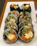 바르다 김선생에서 제일 잘 팔리는 김밥.jpg - 스퀘어 카테고리