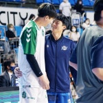 전체 게시판 - 웅 준범 종규 정현 경기전 사진