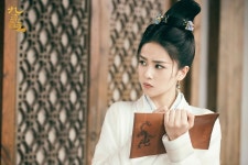 내 배우 분홍 잘 어울려(feat 구류패주） - 차이나 카테고리