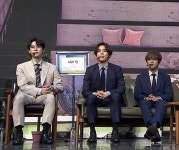 전체 게시판 - 않이 또 뜨신물에 빨리고 만..