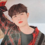 사환이 얼굴좀봐 ㅠㅠㅠㅠ - 김재환 카테고리