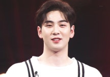 더쿠 - 애프 진짜 우유인간이지?ㅠㅠㅠㅠㅠ