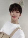 전체 게시판 - 오늘 인기가요 MC 하고 셀카 올린 베리베리 강민.jpg