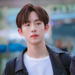 OMG He is KING?아니다...깊이가 부족하다....He is masterpiece?아니다...그는 그 이상의 무언가다.... - 윈윈 카테고리