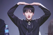 우리 호시야 햄찌야 ٩(๑˃◡˂๑)۶ 생일축하해 - 세븐틴(SEVENTEEN) 카테고리