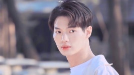 타인이 뒤돌아보는 순간 순간 다 너무 예뻐ㅠㅠ - 태국 카테고리