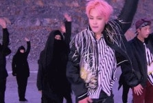 대지들아 나랑 지민이 사진배틀하자8 - 방탄소년단(BTS) 카테고리