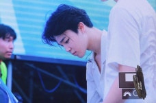 더쿠 - 시닙이 글 쓸 수 있어서 신나게 풀어보는 16흑발지민.jpg *스압/데이터 주의*