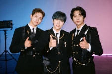 필름카메라로 기록한 10월의 추억📸 11월에도 쭈욱 엠투와 함께해요❣️ #10월의엠투 #M2film #릴레이댄스 #B1A4 #비원에이포 - B1A4... 