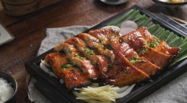 근데 저 장어집 찐맛집인가봐 - 국내유명인 카테고리