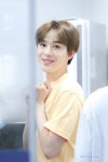 그럼 나는 정우가 보고싶을 때 병아리 정우를 봐 - 정우(NCT) 카테고리