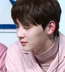 민현이한테 토닥임 받고싶다.... - 프로듀스101 카테고리