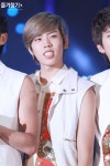 더쿠 - ♡8년전 오늘의 동우♡ 120801 여수엑스포 슈퍼콘서트