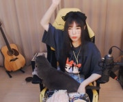 더쿠 - 고양이들은 회 안 좋아하나??