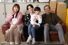 멤버 다나카 쥬리 주연의 미니 드라마 「소중함을 찾아서」 가 방송된다. 다나카가 연기하는 탐정이 10대와 신세대에게 소중함을 묻는다.